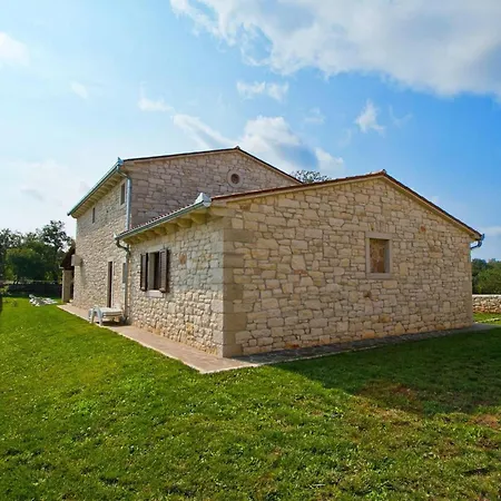 Danieli Ii Prázdninový dům *