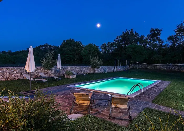 Danieli Ii Vikendica