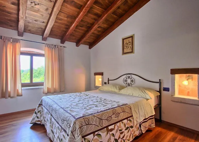 Danieli Ii Vikendica